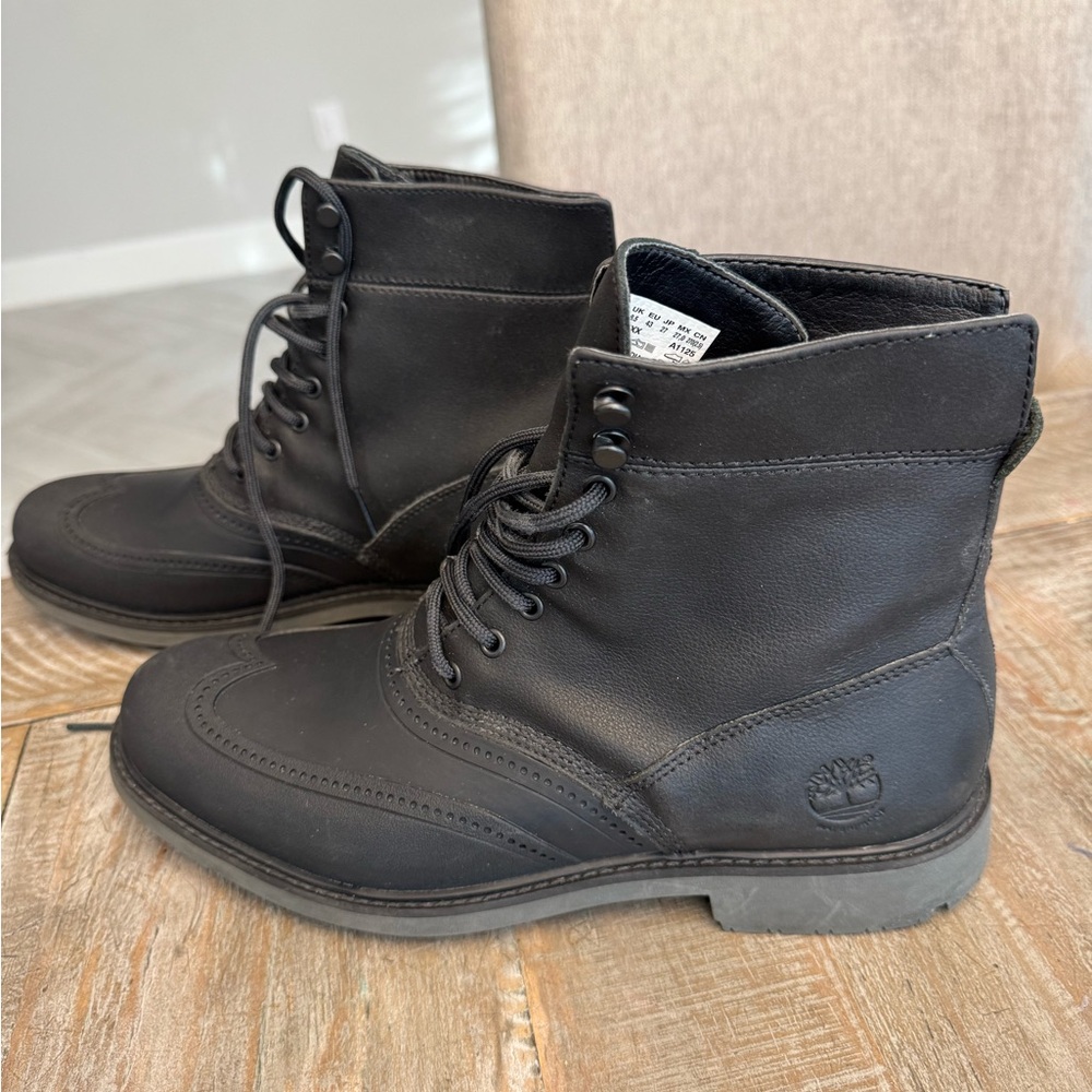 Timberland Black Leather Footwear
